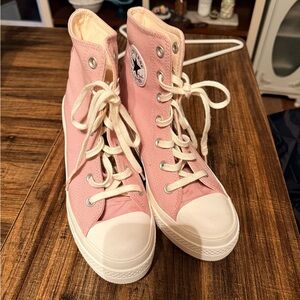 Converse Chucks  Women's Blush Pink High-Top Sneakers size 7